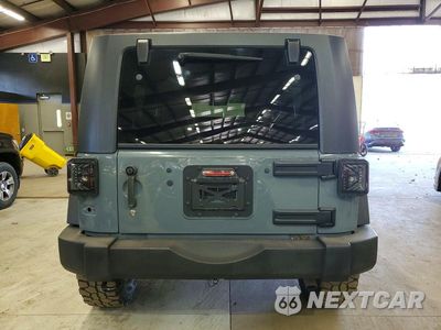 Zdjęcie 6 z 13 samochodu: 2015 JEEP WRANGLER UNLIMITED SPORT VIN:1C4BJWDG0FL529584 - miniatura