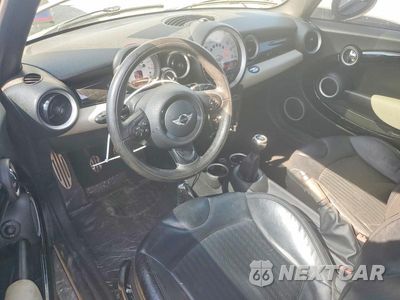 Zdjęcie 8 z 13 samochodu: 2013 MINI COOPER S VIN:WMWSV3C55DT476068 - miniatura