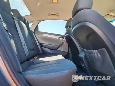 Zdjęcie 10 z 12 samochodu: 2019 HYUNDAI SONATA SE VIN:5NPE24AF6KH787164 - miniatura