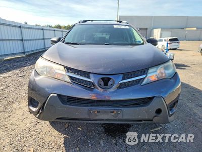 Piąte zdjęcie samochodu w środku: 2015 TOYOTA RAV4 LE VIN:JTMBFREV6FJ036973 - miniatura