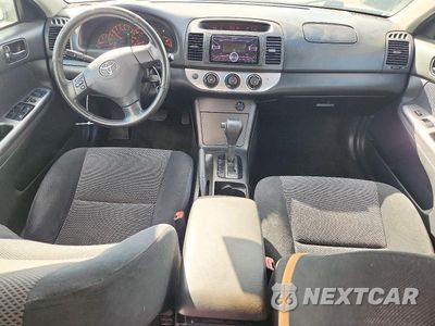 Zdjęcie 8 z 12 samochodu: 2005 TOYOTA CAMRY SE V6 VIN:4T1BA32K25U064137 - miniatura