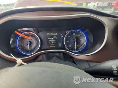 Zdjęcie 9 z 12 samochodu: 2017 CHRYSLER PACIFICA TOURING L VIN:2C4RC1BG7HR782152 - miniatura