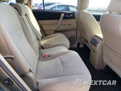 Zdjęcie 10 z 13 samochodu: 2013 TOYOTA HIGHLANDER PLUS VIN:5TDBK3EH8DS184996 - miniatura