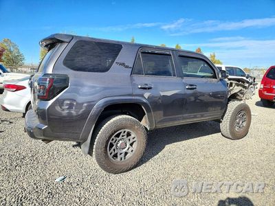 Trzecie zdjęcie samochodu z tyłu: 2019 TOYOTA 4RUNNER TRD OFF-ROAD PREMIUM VIN:JTEBU5JR5K5722220 - miniatura