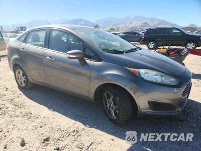 Czwarte zdjęcie samochodu z boku: 2014 FORD FIESTA SE VIN:3FADP4BJ1EM131247 - miniatura