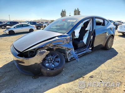 2026 TESLA MODEL Y 7SAYGDED5TA699746 - główne zdjęcie licytacji z USA - miniatura