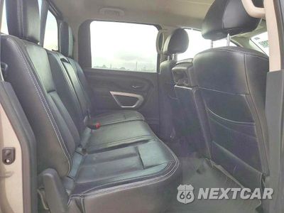 Zdjęcie 10 z 12 samochodu: 2016 NISSAN TITAN XD SV VIN:1N6BA1F14GN517646 - miniatura