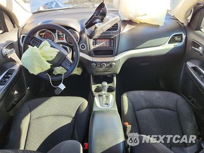 Zdjęcie 8 z 14 samochodu: 2018 DODGE JOURNEY SE VIN:3C4PDCAB0JT448179 - miniatura