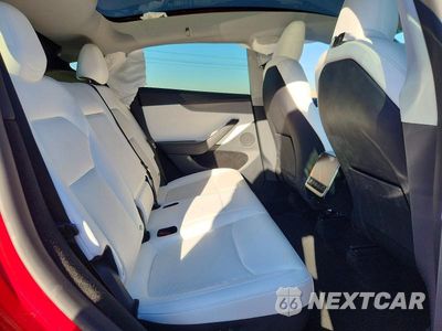 Zdjęcie 10 z 12 samochodu: 2026 TESLA MODEL Y VIN:7SAYGDEE9TF363769 - miniatura