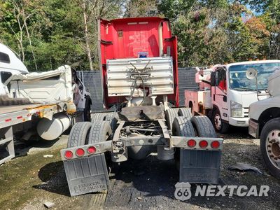 Zdjęcie 6 z 14 samochodu: 2009 INTERNATIONAL PROSTAR PREMIUM SEMI TRUCK VIN:2HSCUAPR39C059794 - miniatura