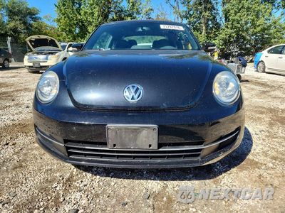 Piąte zdjęcie samochodu w środku: 2013 VOLKSWAGEN BEETLE VIN:3VWJL7ATXDM611523 - miniatura