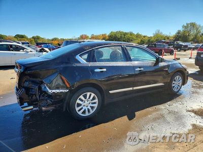 Trzecie zdjęcie samochodu z tyłu: 2014 NISSAN ALTIMA 2.5 S VIN:1N4AL3AP3EN386955 - miniatura