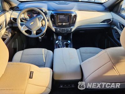 Zdjęcie 8 z 13 samochodu: 2023 CHEVROLET TRAVERSE LS VIN:1GNERFKW5PJ332883 - miniatura
