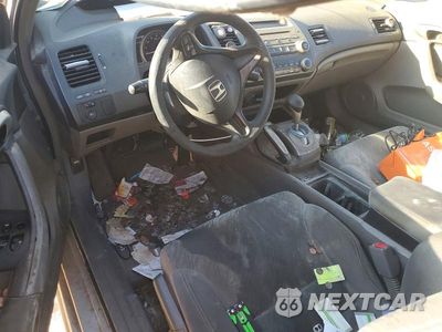 Zdjęcie 8 z 12 samochodu: 2006 HONDA CIVIC LX VIN:2HGFG12656H568487 - miniatura
