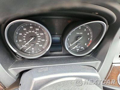 Zdjęcie 9 z 12 samochodu: 2010 BMW Z4 SDRIVE35I VIN:WBALM7C56AE381937 - miniatura