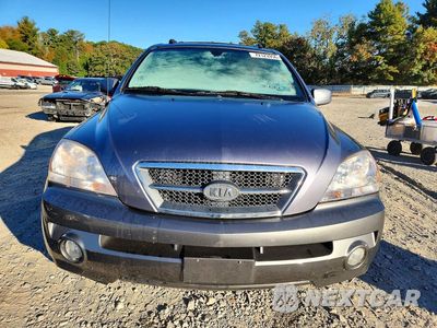 Piąte zdjęcie samochodu w środku: 2005 KIA SORENTO LX VIN:KNDJC733155349916 - miniatura