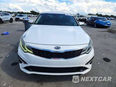 Piąte zdjęcie samochodu w środku: 2019 KIA OPTIMA S VIN:5XXGT4L32KG377479 - miniatura