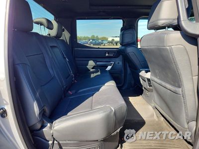 Zdjęcie 10 z 12 samochodu: 2023 TOYOTA TUNDRA PLATINUM HV VIN:5TFNC5DB3PX039656 - miniatura