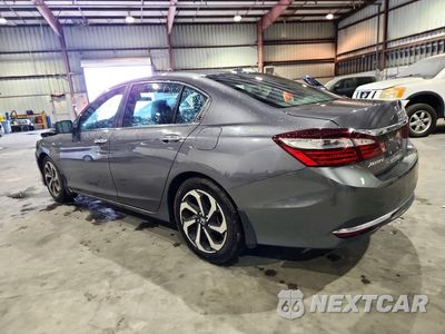Drugie zdjęcie samochodu z przodu: 2017 HONDA ACCORD EX VIN:1HGCR2F7XHA133195 - miniatura