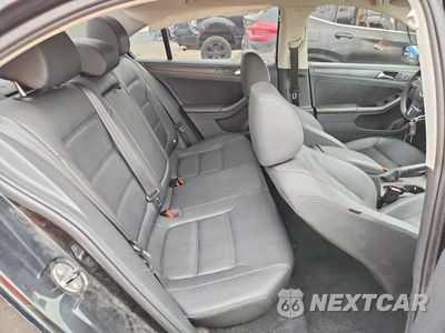 Zdjęcie 10 z 12 samochodu: 2012 VOLKSWAGEN JETTA SE VIN:3VWDP7AJ9CM312023 - miniatura