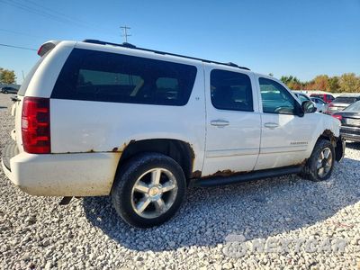 Trzecie zdjęcie samochodu z tyłu: 2007 CHEVROLET SUBURBAN K1500 VIN:3GNFK16307G118459 - miniatura