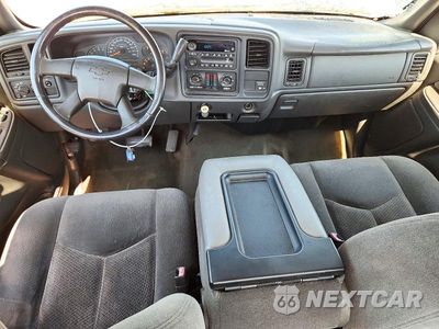 Zdjęcie 8 z 12 samochodu: 2003 CHEVROLET SILVERADO C1500 VIN:2GCEC19VX31358832 - miniatura