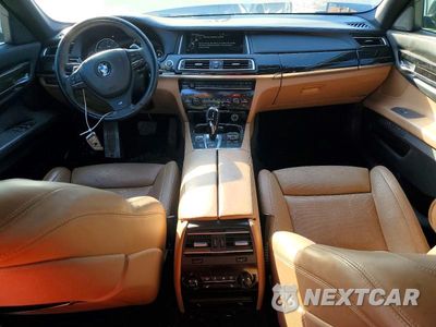 Zdjęcie 8 z 12 samochodu: 2014 BMW 750 LXI VIN:WBAYF8C50ED652928 - miniatura