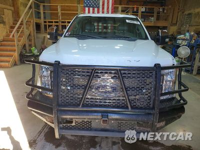 Piąte zdjęcie samochodu w środku: 2018 FORD F250 SUPER DUTY VIN:1FT7W2BT5JEB22776 - miniatura