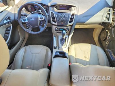 Zdjęcie 8 z 13 samochodu: 2012 FORD FOCUS SEL VIN:1FAHP3H2XCL399210 - miniatura