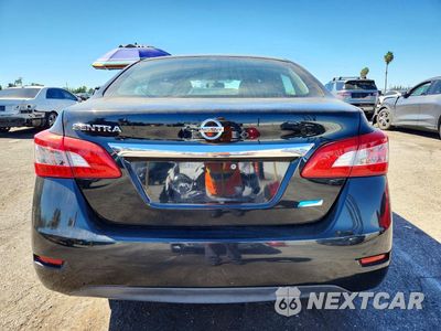 Zdjęcie 6 z 12 samochodu: 2014 NISSAN SENTRA S VIN:3N1AB7AP8EL678981 - miniatura