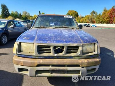 Piąte zdjęcie samochodu w środku: 1999 NISSAN FRONTIER XE VIN:1N6DD21S7XC320617 - miniatura