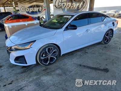 2023 NISSAN ALTIMA SR 1N4BL4CV1PN417502 - główne zdjęcie licytacji z USA - miniatura