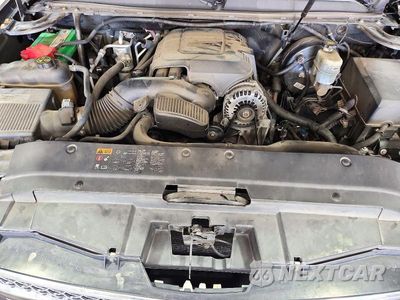 Zdjęcie 12 z 13 samochodu: 2012 CHEVROLET SUBURBAN K1500 LTZ VIN:1GNSKKE78CR276258 - miniatura
