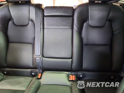 Zdjęcie 10 z 13 samochodu: 2020 VOLVO XC60 T6 MOMENTUM VIN:YV4A22RK1L1513932 - miniatura