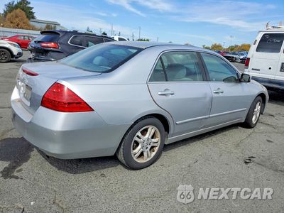 Trzecie zdjęcie samochodu z tyłu: 2006 HONDA ACCORD SE VIN:1HGCM56366A141188 - miniatura