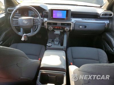 Zdjęcie 8 z 12 samochodu: 2026 TOYOTA TACOMA SR5 VIN:3TMLB5JN9TM269162 - miniatura