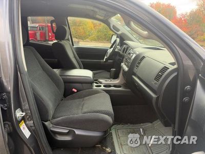 Piąte zdjęcie samochodu w środku: 2011 TOYOTA TUNDRA DOUBLE CAB SR5 VIN:5TFUY5F17BX196472 - miniatura