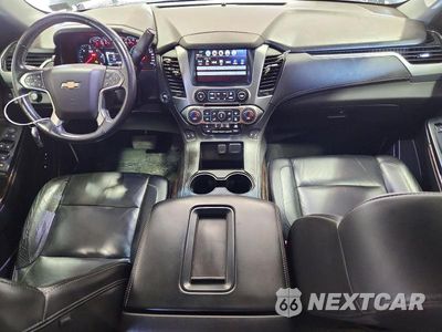 Zdjęcie 8 z 13 samochodu: 2018 CHEVROLET TAHOE K1500 LT VIN:1GNSKBKC9JR310321 - miniatura