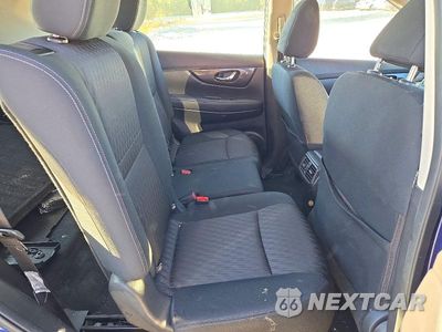 Zdjęcie 11 z 13 samochodu: 2018 NISSAN ROGUE S VIN:KNMAT2MT2JP602578 - miniatura