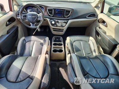 Zdjęcie 8 z 13 samochodu: 2017 CHRYSLER PACIFICA TOURING VIN:2C4RC1DGXHR522177 - miniatura