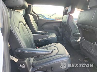 Zdjęcie 11 z 13 samochodu: 2019 CHRYSLER PACIFICA TOURING L VIN:2C4RC1BG9KR569419 - miniatura