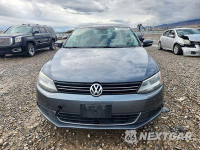 Piąte zdjęcie samochodu w środku: 2014 VOLKSWAGEN JETTA SE VIN:3VWD17AJXEM375295 - miniatura