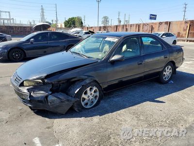 1997 TOYOTA CAMRY XLE V6 JT2BF22K9V0072073 - główne zdjęcie licytacji z USA - miniatura