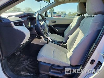 Zdjęcie 7 z 12 samochodu: 2023 TOYOTA COROLLA CROSS LE VIN:7MUBAABG4PV053593 - miniatura