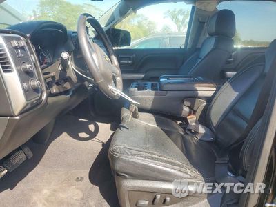 Zdjęcie 7 z 12 samochodu: 2018 CHEVROLET SILVERADO K1500 LT VIN:3GCUKRECXJG521520 - miniatura