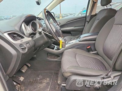 Zdjęcie 7 z 13 samochodu: 2020 DODGE JOURNEY SE VIN:3C4PDCAB3LT194776 - miniatura
