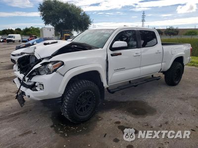 2017 TOYOTA TACOMA TRD SPORT 5TFDZ5BN5HX023970 - główne zdjęcie licytacji z USA - miniatura