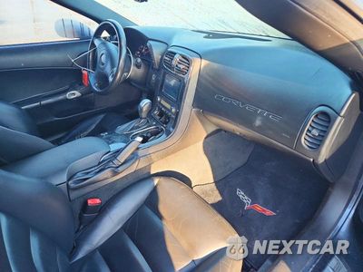 Zdjęcie 8 z 12 samochodu: 2011 CHEVROLET CORVETTE VIN:1G1YE2DWXB5103472 - miniatura