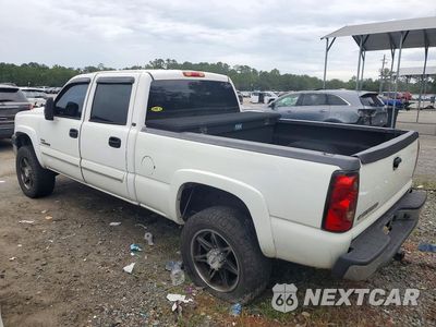 Drugie zdjęcie samochodu z przodu: 2006 CHEVROLET SILVERADO C2500 HEAVY DUTY VIN:1GCHC23D86F156636 - miniatura