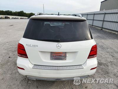 Zdjęcie 6 z 13 samochodu: 2015 MERCEDES-BENZ GLK 350 VIN:WDCGG5HB2FG392874 - miniatura